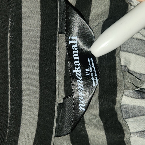 NORMA KAMALI BLACK STRIPED DRESS - Picture 5 of 6